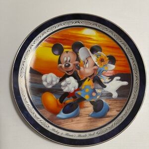 Mickey and Minnie’s moonlit stroll